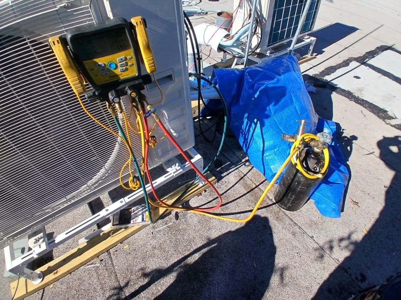 Refrigerant charging and testing